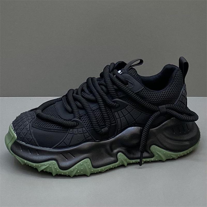 

Men s Retro Leather Sneakers with Thick Soles - Autumn 2025 Collection 39