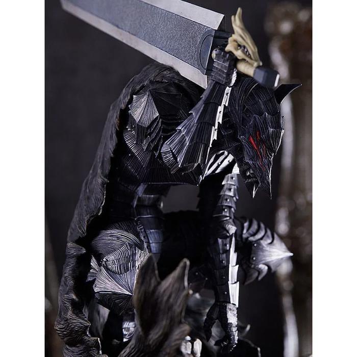 Figurine - MAX FACTORY - Guts (Armure Berserk) - 27,9 cm - Pré-peinte - Effet lumineux optionnel