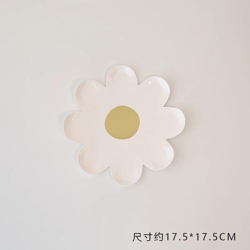 Wind Daisy Disposable Plate Children'S Holiday Party Ornament Birthday Party Cake Paper Plate Decoration