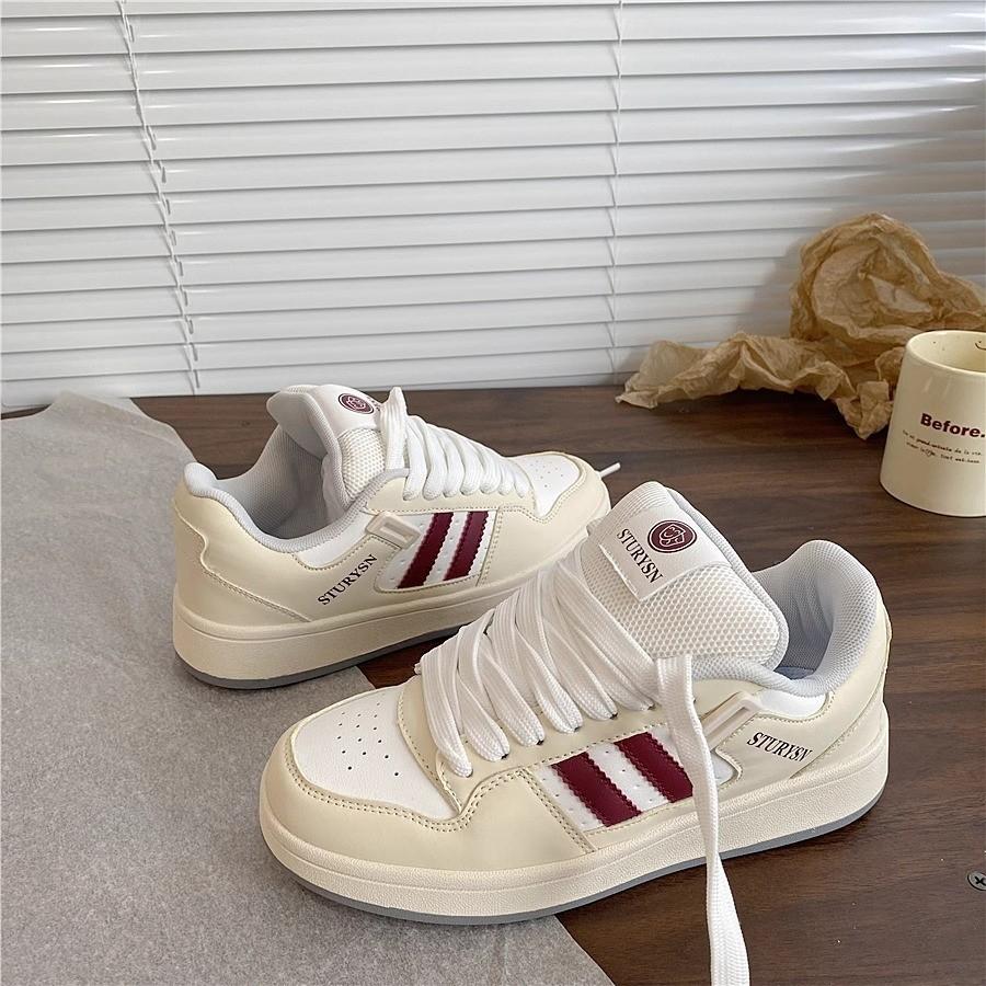 2025 spring new thick-soled super versatile couple bread shoes Korean version women's shoes student low-top sports and leisure shoes