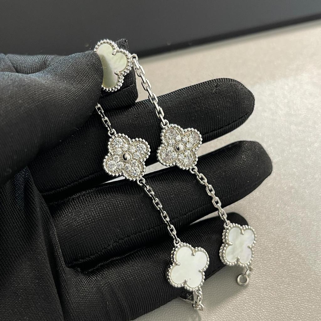 Złota Bransoletka i Naszyjnik z Czterolistną Koniczyną, Platerowane 18K - Idealny Prezent na Urodziny Dziewczyny