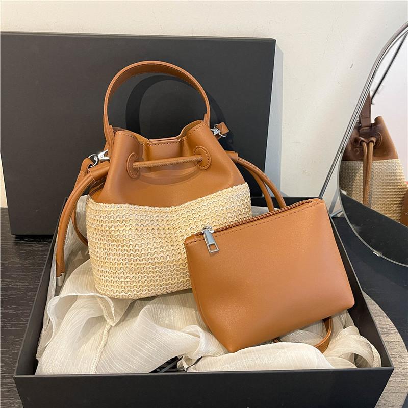Neue Mode Damen Handgewebt +Leder Kleine Handtasche Große Kapazität Kordelzug Lässig Strand Schultertasche Luxusmarke Umhängetasche
