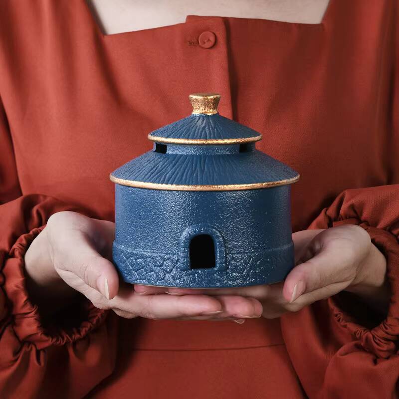 

Creative Palace Art Incense Holder Zen Outline in Gold Stand for Incense Household Scented Aromatic Candles Tableware Collection