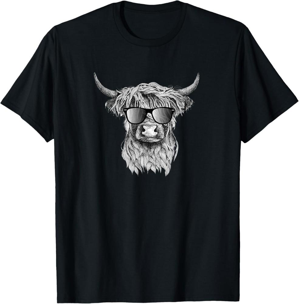 Highland Cow - Hand Drawn Illustration Gift Unisex T-Shirt