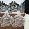 Krajka s vyšívaným zoubkovaným okrajem 1 yard Rybí hedvábná krajka Ruční práce Prolamovaná krajka Svatba