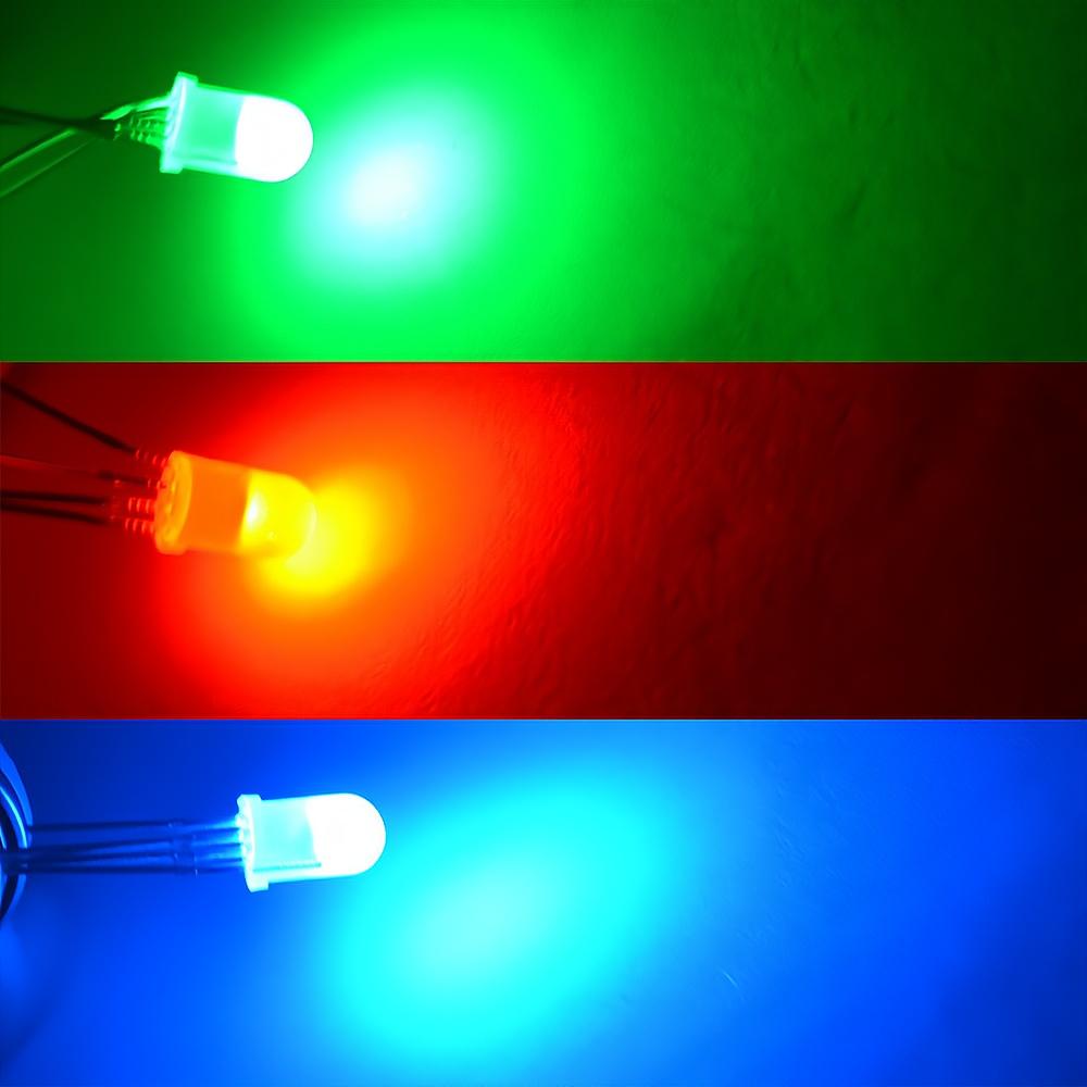 100 Stück LED-Emitting Diodes Min F5 5 mm runde Lampenperle 4-polige diffuse Glühbirne RGB dreifarbige gemeinsame Kathode Dekoration Atmosphäre Neon
