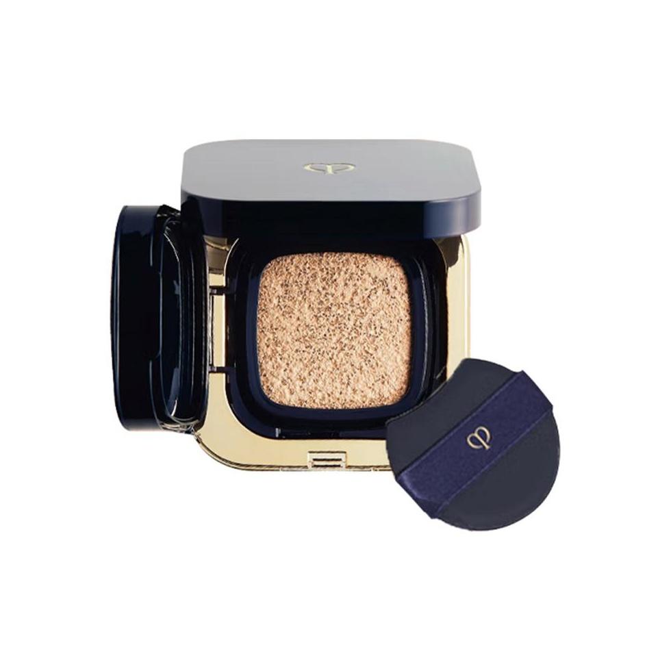 Clé De Peau Beauté (Cpb) Сияющий кушон-тональная основа Росистый O10