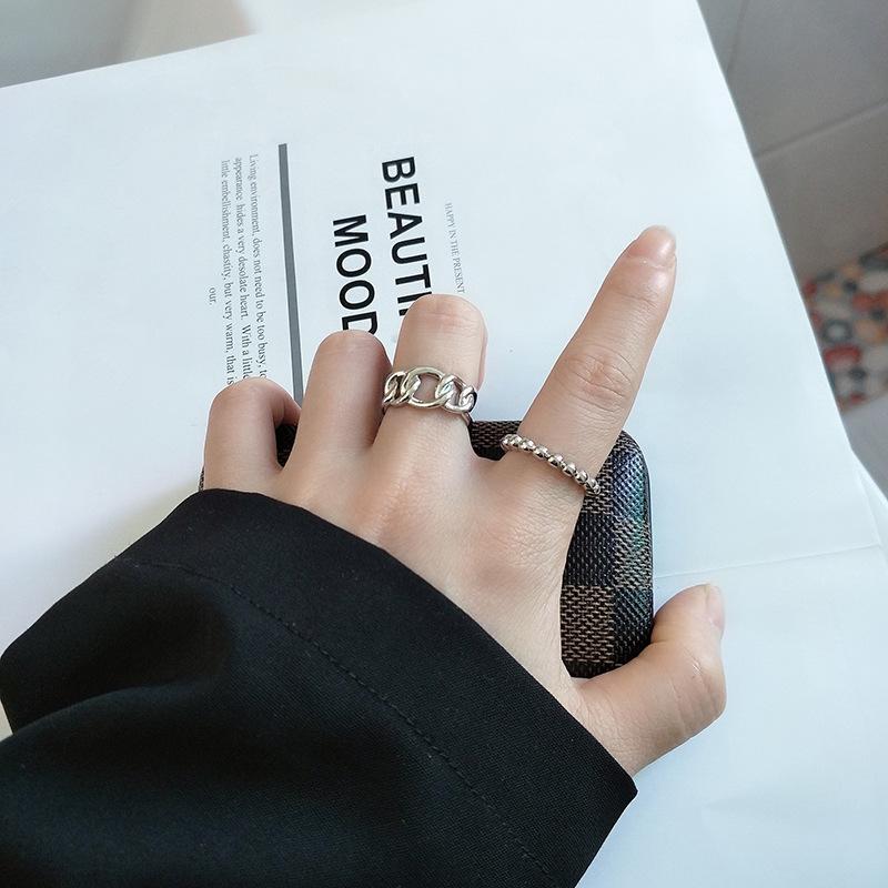 Chic Minimalist Geometric Irregular Oval Open Ring With Bead Detail Elegant Office Lady Fashion Jewelry For Women