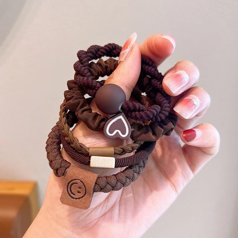 Fashionable Cute Bear Headband with High Elasticity - Durable, Stylish Hairband for Women