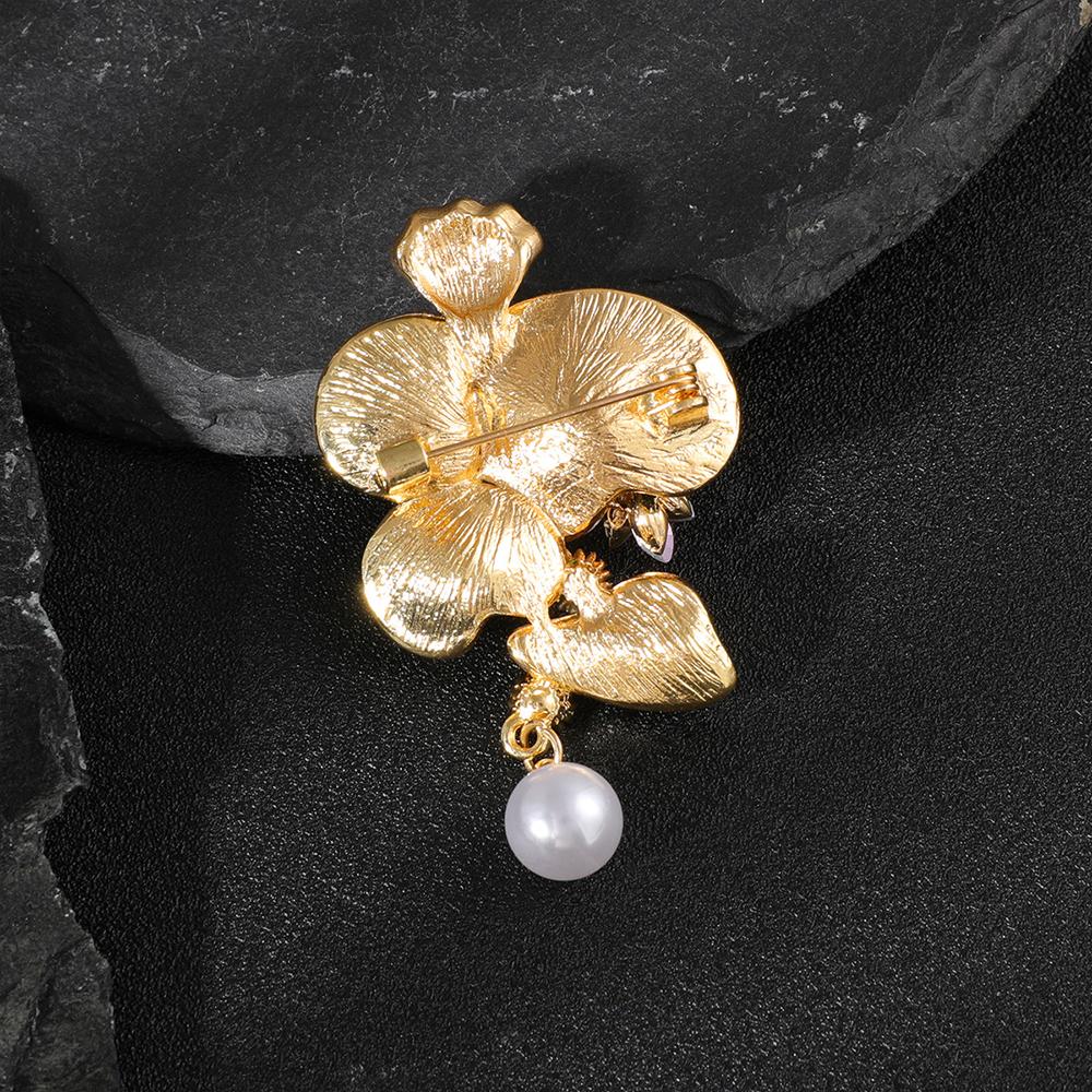 Crystal Lotus Flower Brooch Pin Rhinestone Pearl Brooches Gold Tone Jewelry Gift