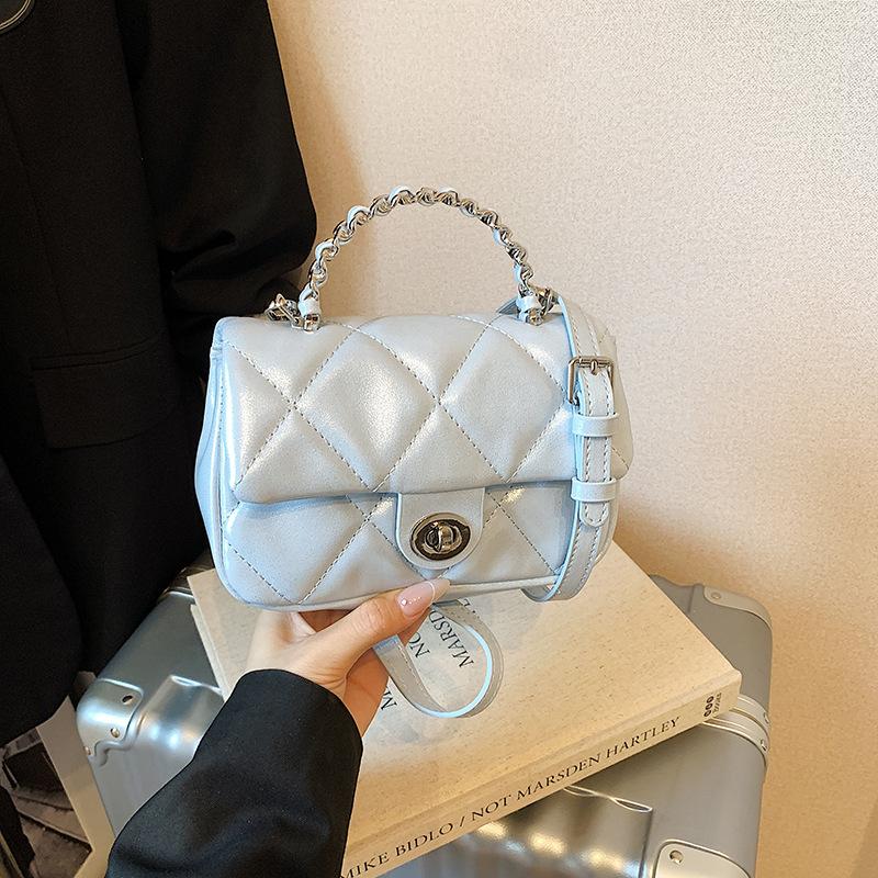 Niche bag women's new summer versatile messenger bag portable diamond square bag