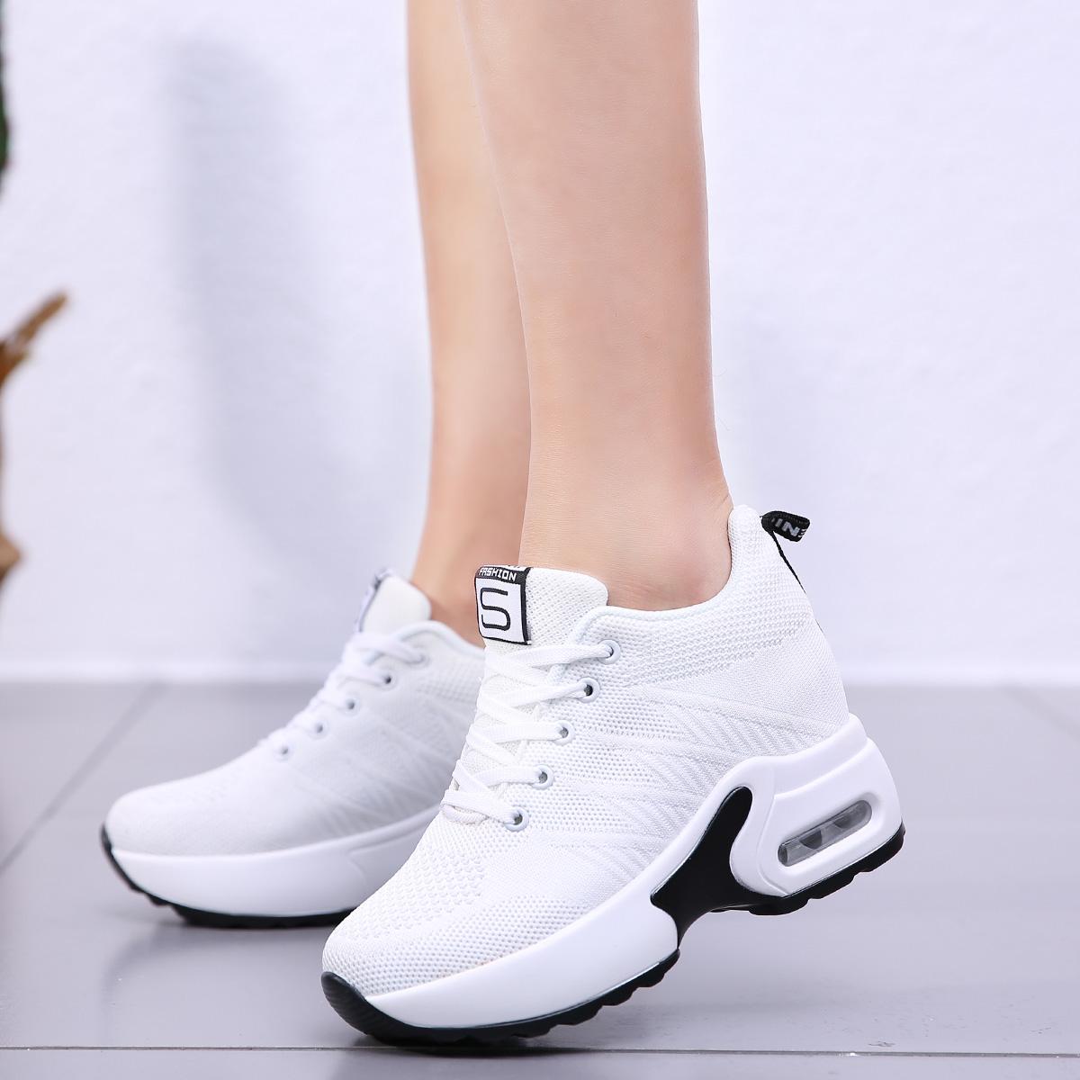 Spring and autumn small soft sole inner height increase CM breathable sports shoes lightweight thick sole casual travel shoes 34