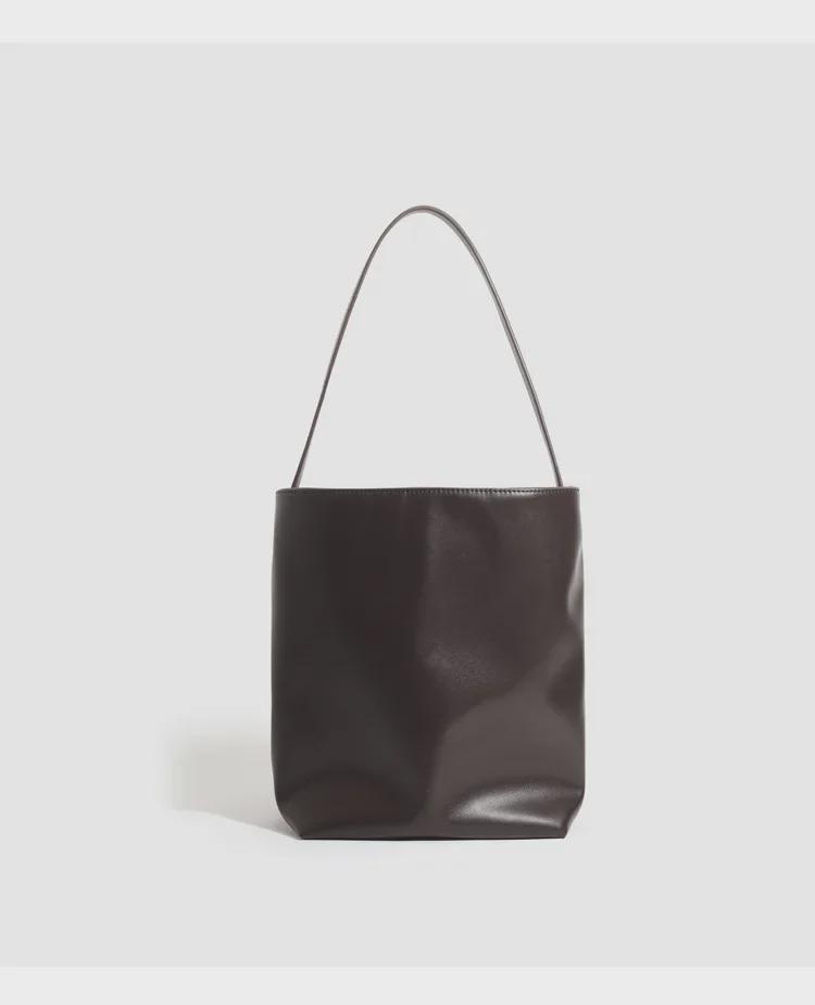 2024 Autumn/Winter High-End Matte Leather Women's Large Capacity Bucket Tote Bag - Versatile for Commuting