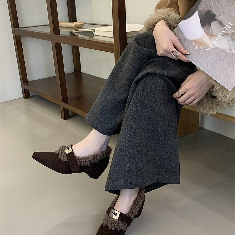 Korean version of pointed suede metal buckle with Mary Jane shoes women's autumn and winter fluffy light mouth single shoes