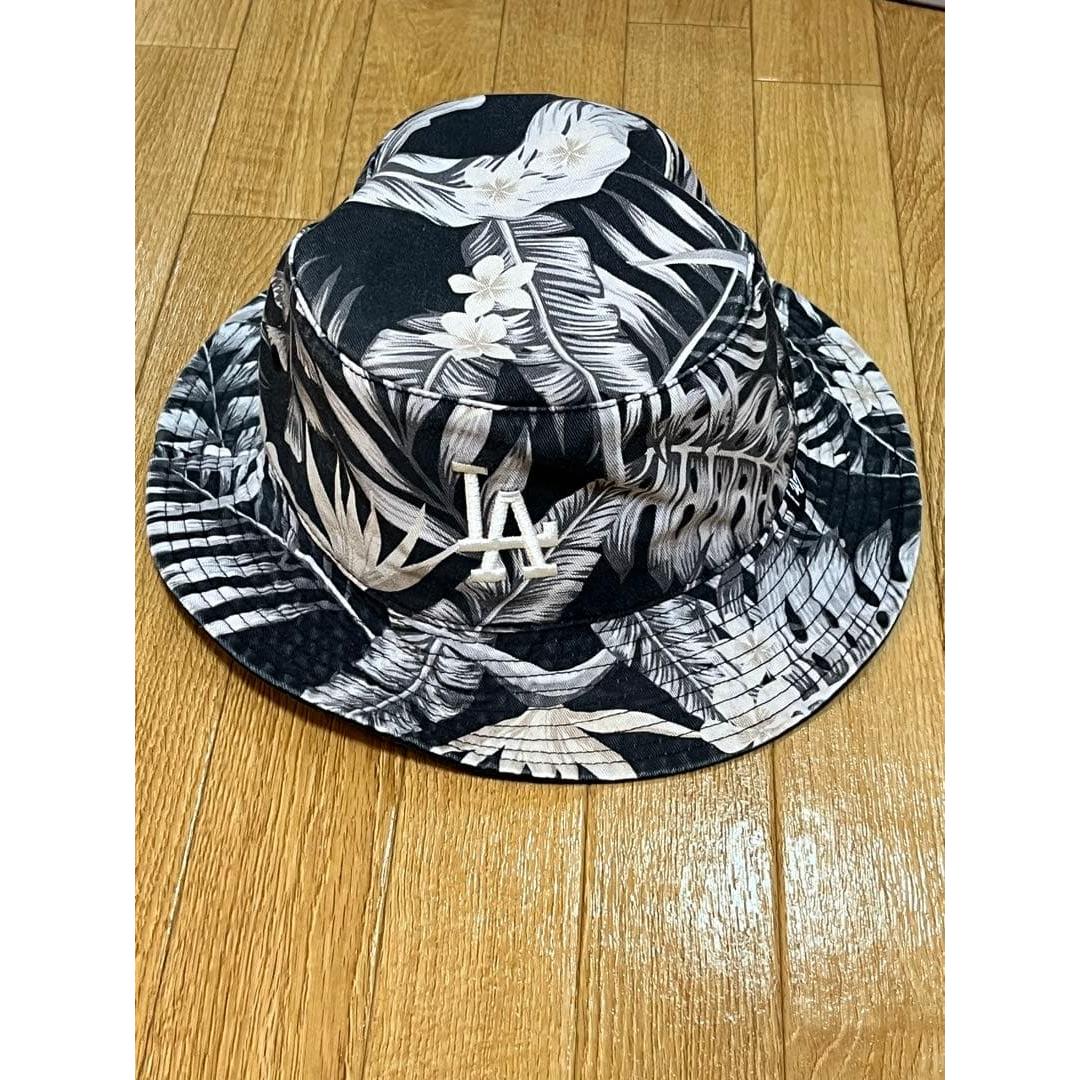 Used LA Dodgers bucket hat botanical pattern