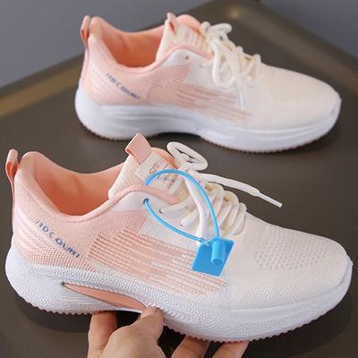 Zapatos de mujer nuevos primavera y otoño tejido volador casual deportivos para correr transpirables, ligeros y resistentes al desgaste tendencia estudiantil