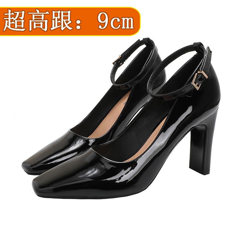 

Красные туфли на высоком толстом каблуке 9 см с сексуальным новым платьем 2025 года, профессиональные туфли на высоком каблуке 39