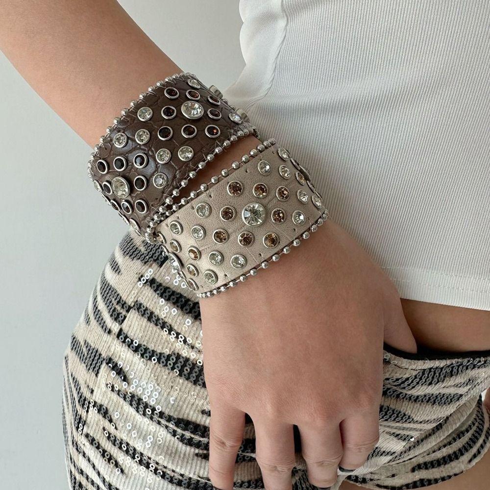 Spicy Girl Pu Leather Bracelet Zinc Zinc Alloy Hip-Hop Bangle Retro Rhinestone Bracelet  Party