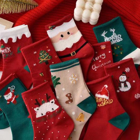5 Pairs Christmas Socks Autumn Winter Moisture Wicking Breathable Reindeer Santa Claus Mid-calf Socks Men Women Stretch Sports Casual Crew Socks
