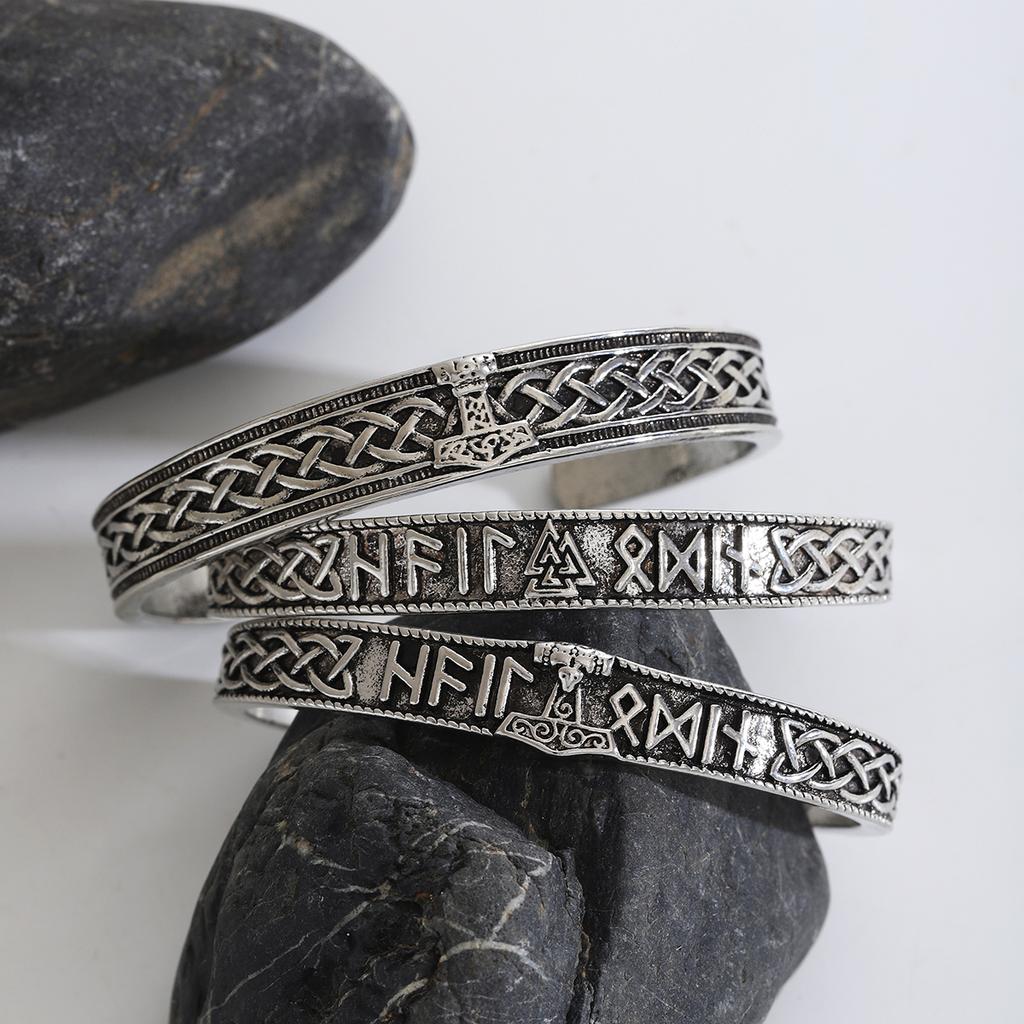 Bransoletka Viking Retro Węzeł Celtycki Runa Młot Modna Otwarta Bransoletka dla Mężczyzn Kobiet Styl Norweski Akcesoria Hip-Hop