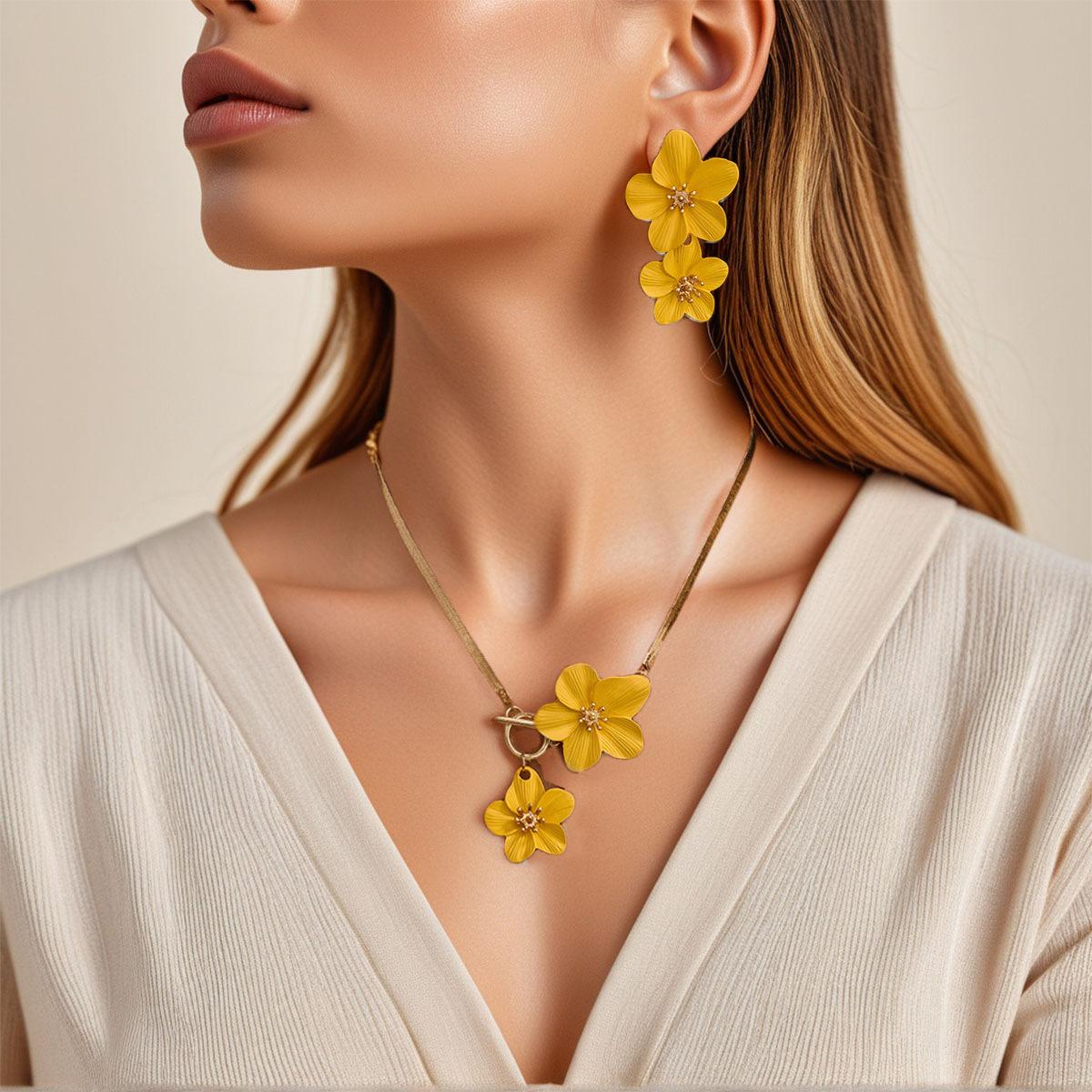 

Creative and fashionable new earrings, European and American personality and trend, multi-color double-layer flower stud earrings, simple and sweet