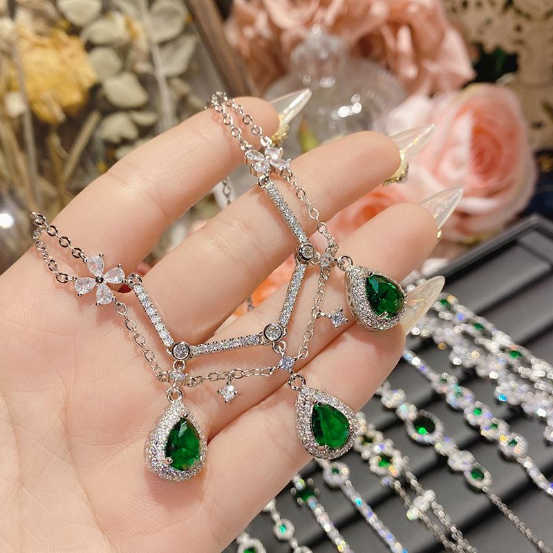 Camellia Women's High-End Elegant Artificial Emerald Bracelet Full Diamond Imitation Tourmaline Jewelry