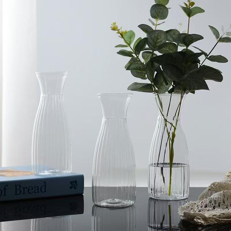 European-Style Minimalist Ceramic-Look Plastic Vase for Small Fresh Flower Arrangements