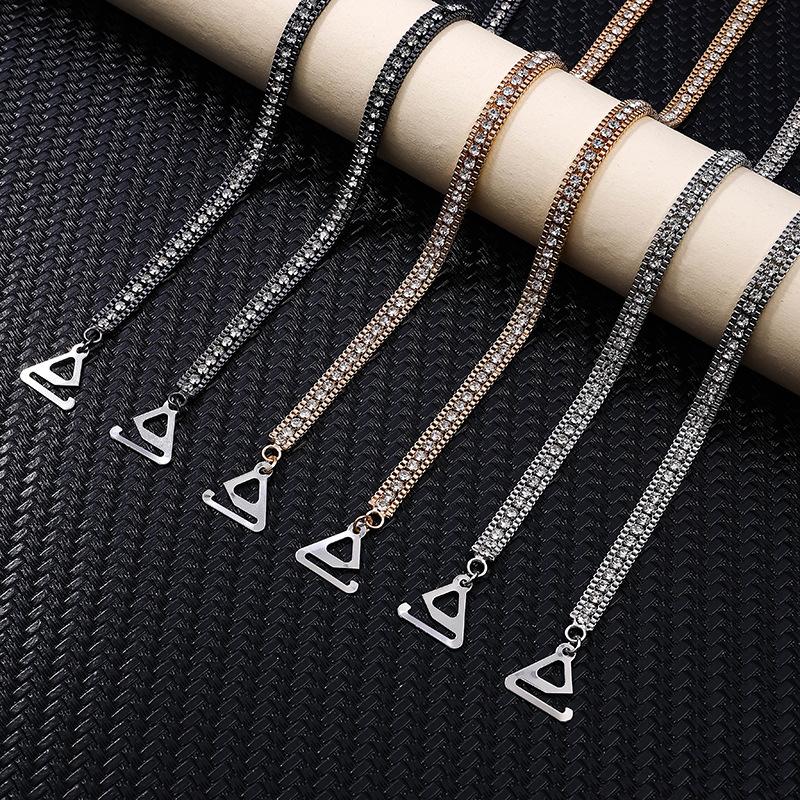 Anti-exposure off-shoulder bra with shoulder strap and neck strap, invisible anti-slip shoulder strap with rhinestone bra strap