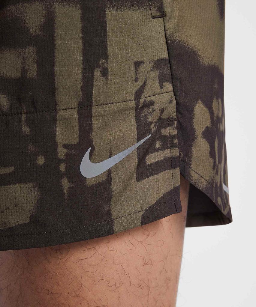 NIKE Stride Dry-Fit 5-Inch Brief-Lined Running Shorts M - Dark Hazel:Velvet Brown:Fit Moss / Iq6058-212