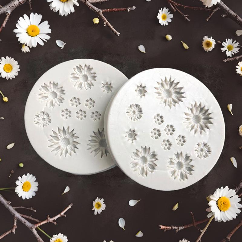 1pc Little Daisy Sun Flower Silicone Mold DIY Cake Chocolate Candy Baking Decoration Tool Earrings Pendant Resin Craft Mold
