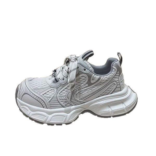 European Station 2025 Spring and Summer New Ultra Light Soft Bottom Net Breathable Sports and Leisure Ultra Fire Thick Bottom Paris Daddy Shoes Women