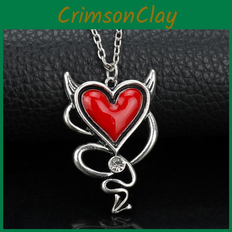 Modern Heart Pendant Necklace With Alloy Material For Allgender Fashion And Parties