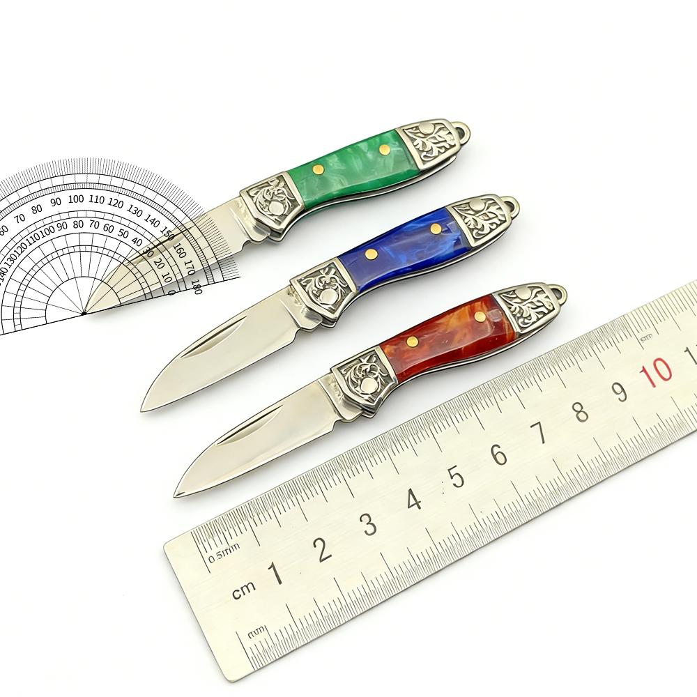 Hand Forged Mini Folding Knife Chromium Vanadium Alloy Stainless Steel Cowhorn Handle, Portable Pocket Keychain Knife Household