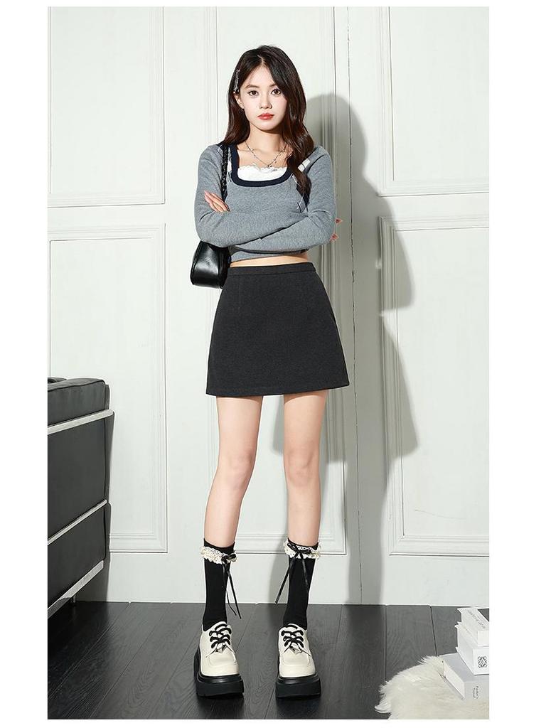 Autumn 2025 High-Waisted Woolen Half-Skirt for Women - Slimming, Hip-Hugging Design with Anti-Exposure Lining