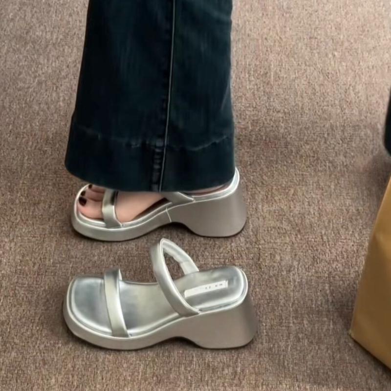 2026 New Summer Chunky Women Slippers Concise Open Toe Thick Heel Shoes Female Fashion Height Increase Beach Vacation Slides