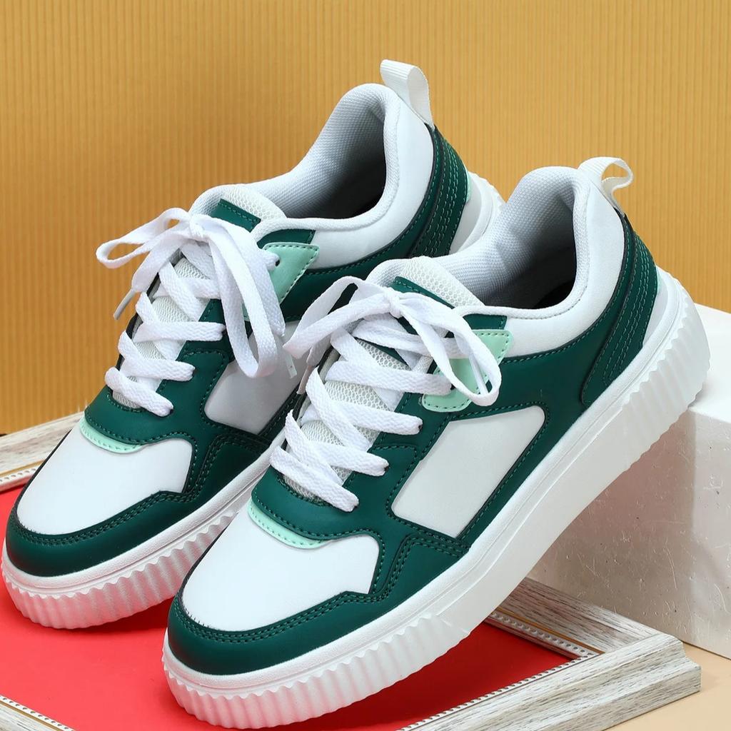Classic Board Shoes Women Fashion PU Leather Sneakers Men Trendy Flats Casual Versatile Platform Shoes Lace-up Casual Trainers