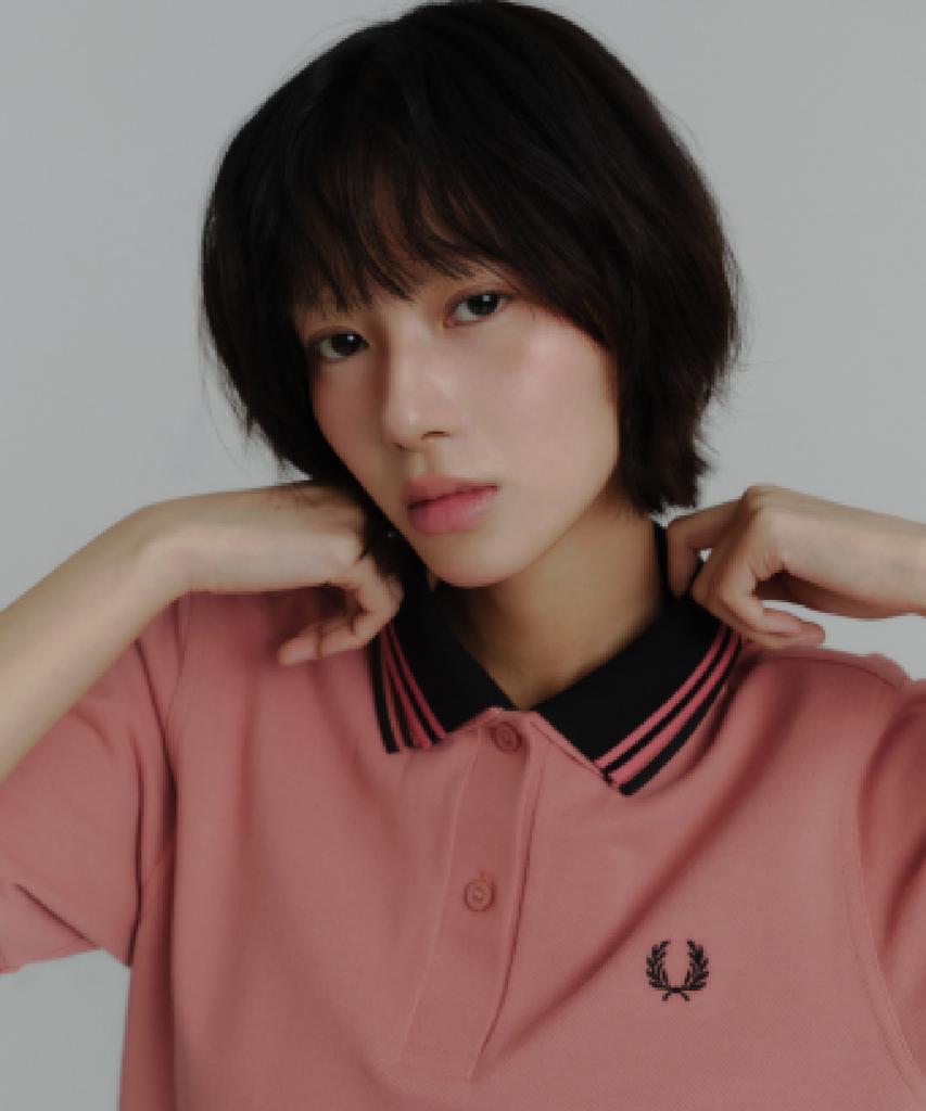 Fred Perry [G3600] Women'S Twin Tip Fred Perry Shirt - Putty Pink/Carrington Road Brick/Black Afpf2513600-Z10