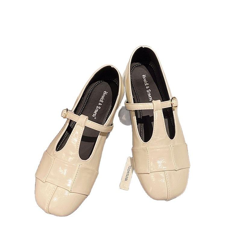 Retro Round Head Single Shoes 2026 Spring New Head Retro French Flat Bottom Shallow Mouth Women's Soft Sole One Word Mary Jane Shoes