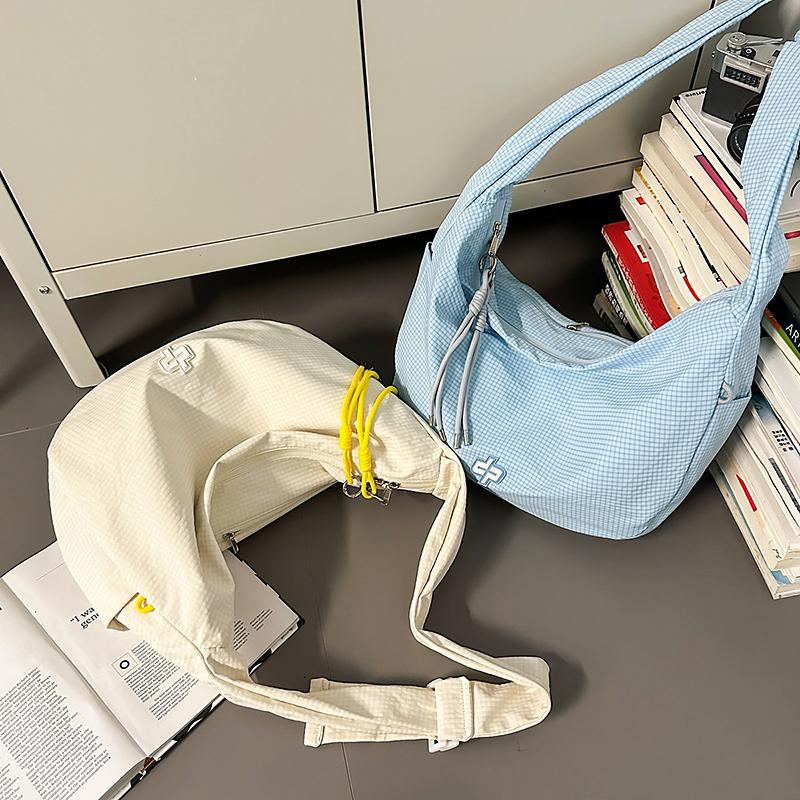 Lightweight Hobo Bag Sports Crossbody Bag Women's Large Capacity Shoulder Bag