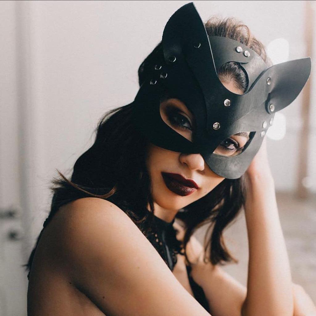 Set of 2 SM Goods Fox Mask Leather Perverted Mask SM Restraint Bondage Whip Spanking Ass Spanking Training Punishment Rose Whip Maid Slave Play Soft