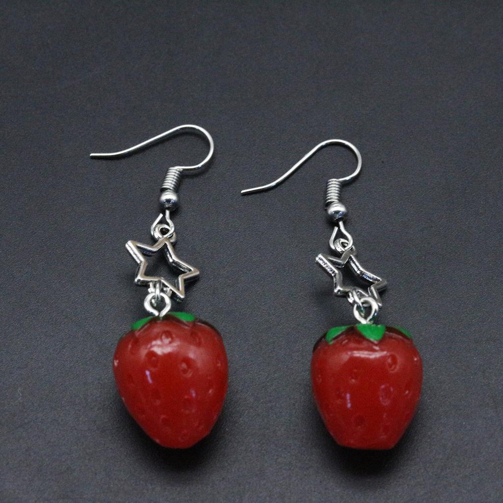 Cute Alloy Strawberry And Star Earrings Y2K Style Women's Daily Fashion Accessory Perfect For Party Wear And Causal Decor