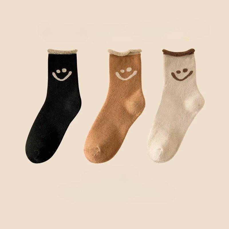 3 Pairs Women's Mid-tube Socks Ankle Socks Vertical Stripes Spring and Autumn Socks Sports Cotton Socks