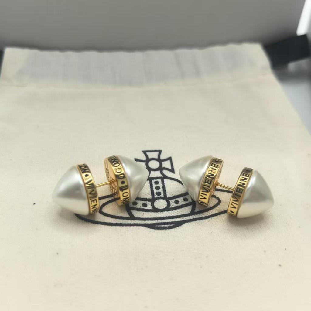 Unisex Punk-Ohrstecker mit Perlenbuchstaben und doppelseitigem Kegelniet