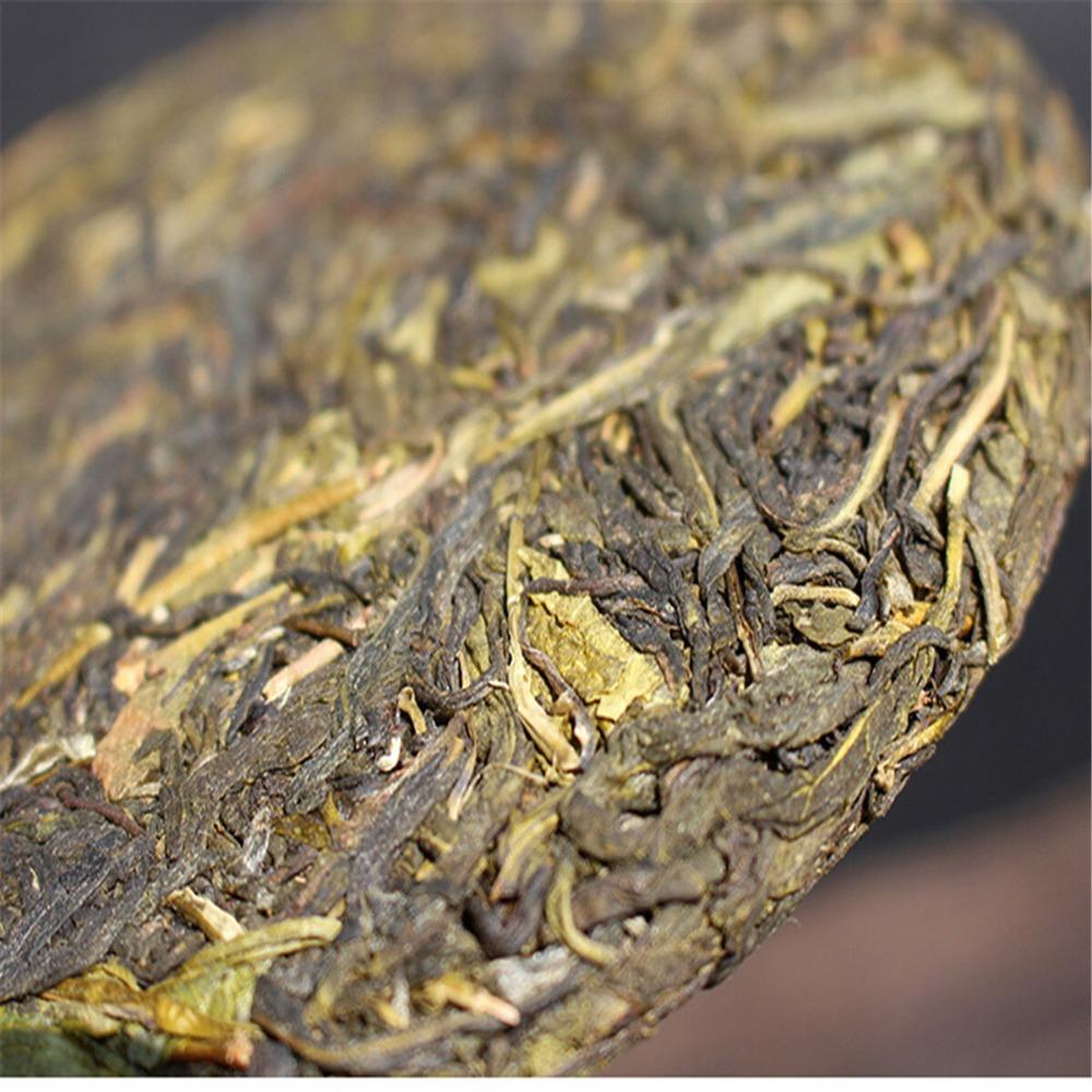 Bingdao Gamla Träd Pu-erh Te Kaka Yunnan Grön 357g