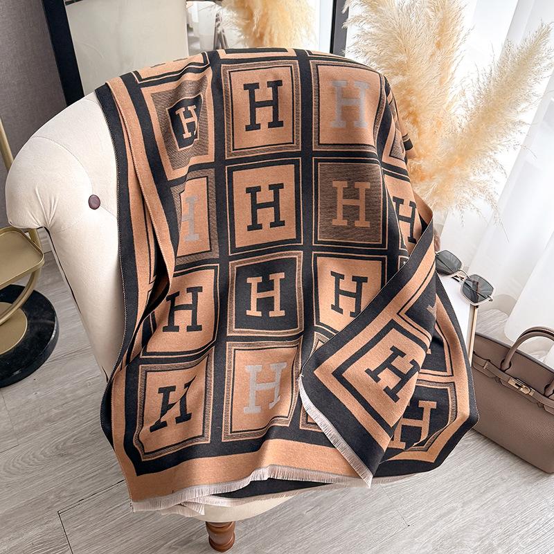 New letter H autumn and winter imitation cashmere scarf women's fashion atmosphere thickened warm scarf shawl