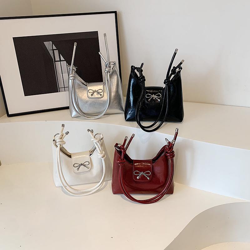 2024 neue Herbstschleifen-Mode-Umhängetasche einfache Umhängetasche Damenmode-Pendlertasche