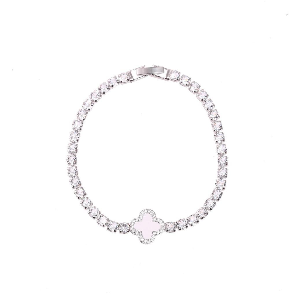 Stylish Diamond Bangle: Versatile & Trendy Niche Design