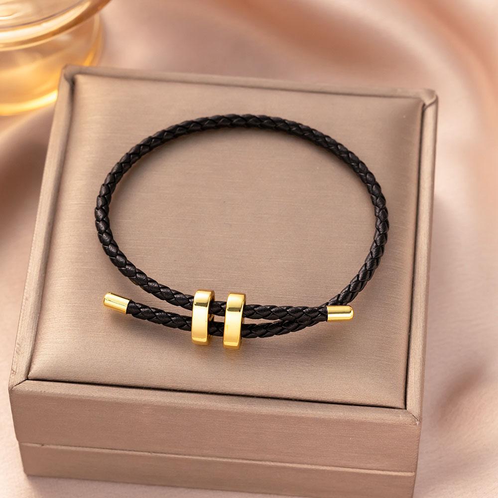 Trendiges Rotes Fadenarmband für Damen Herren Verstellbares Edelstahl Geflochtenes Seil Unisex Charm Schmuck