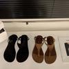 Flat-bottomed vacation sandals women's 2025 new summer toe-on beach sandals