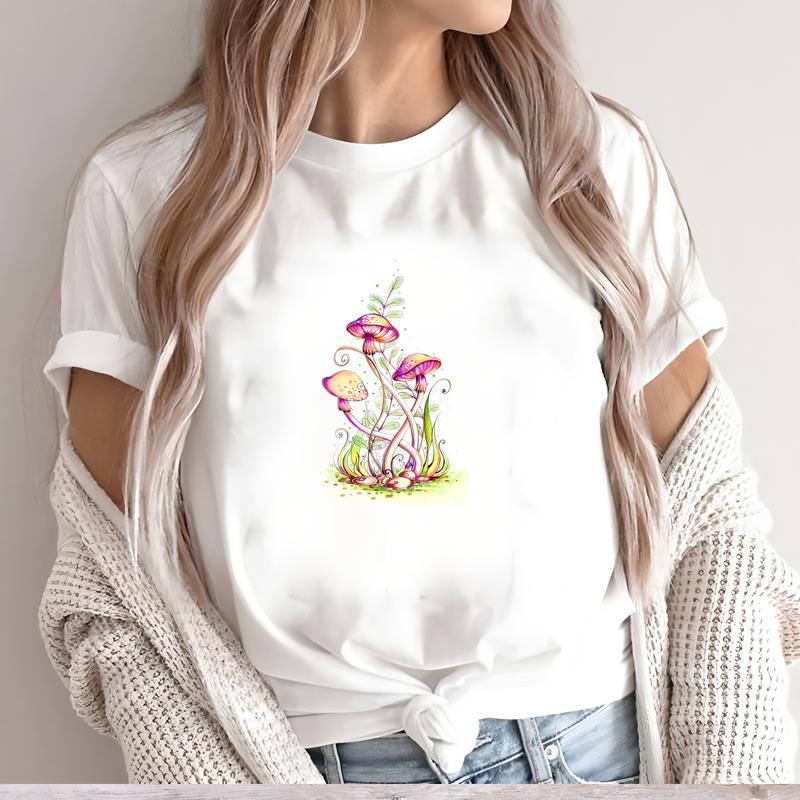 Women's Fashionable T-shirt, Cute Summer Prints, Short-sleeve Trendy Daily Wear.
